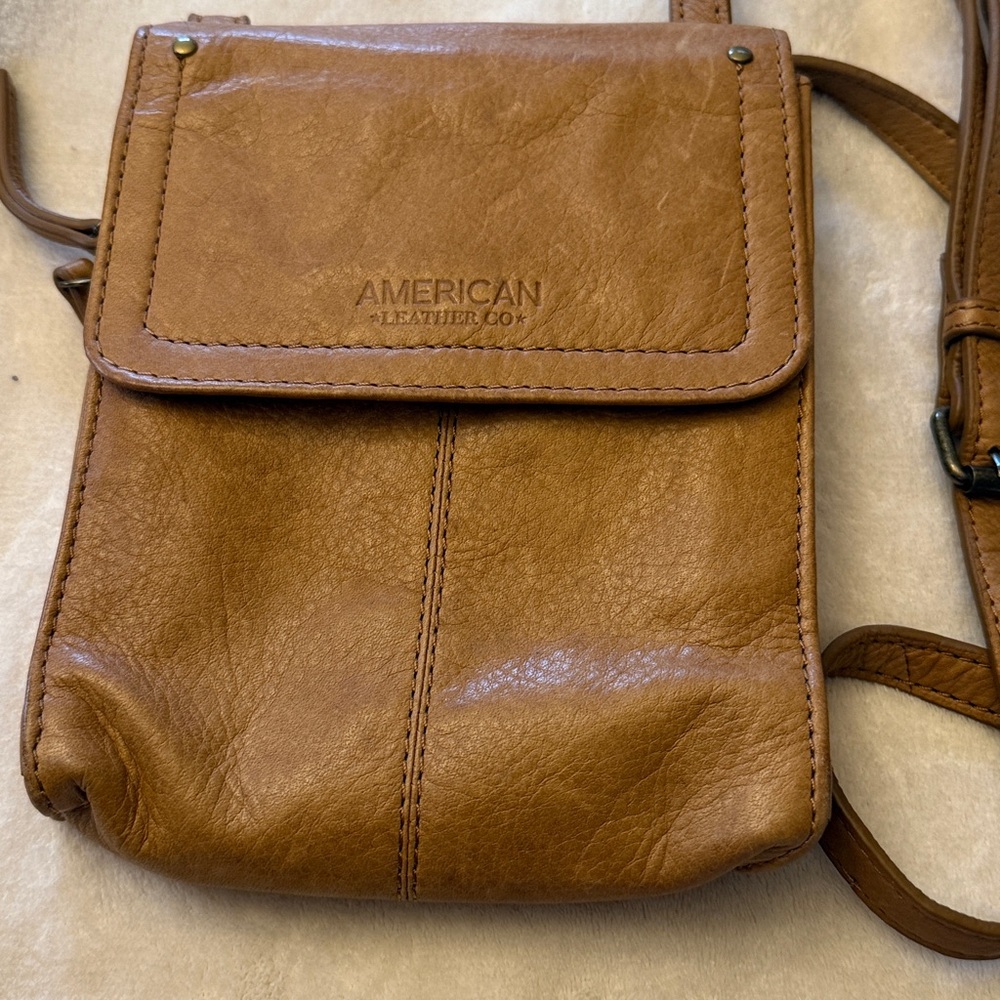 American leather company crossbody